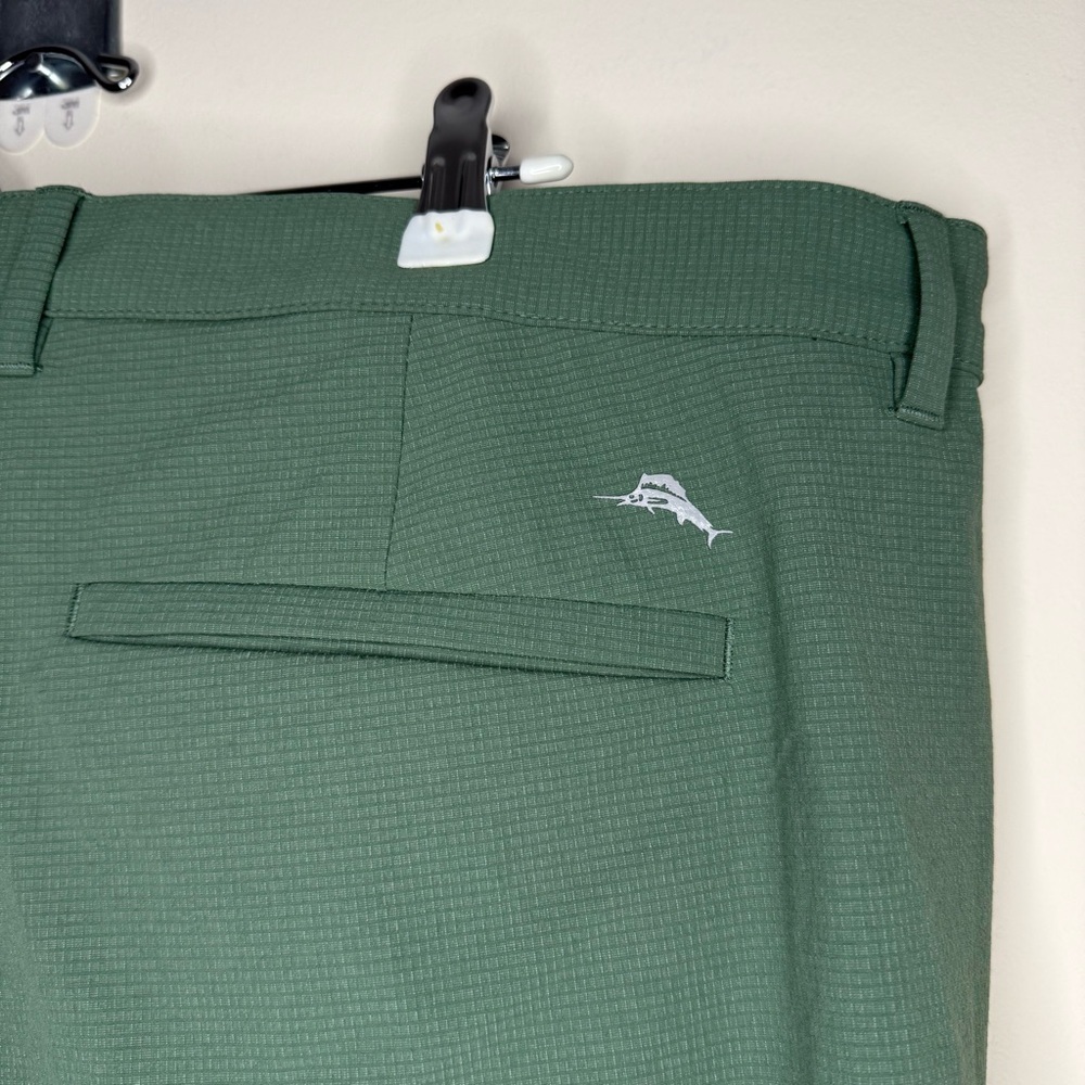 TOMMY BAHAMA Barbados Pro IslandZone® 10-Inch Shorts in Dark Jade - Picture 8 of 11